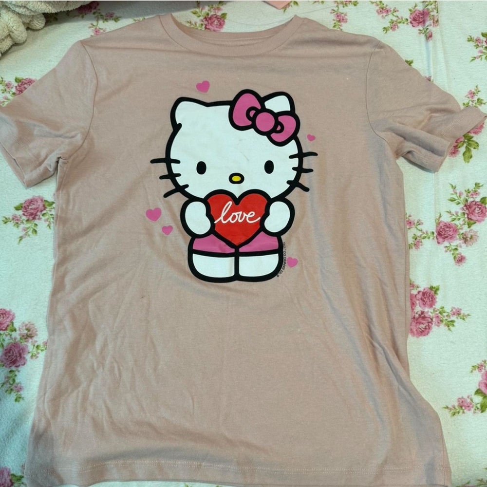 Hello kitty top